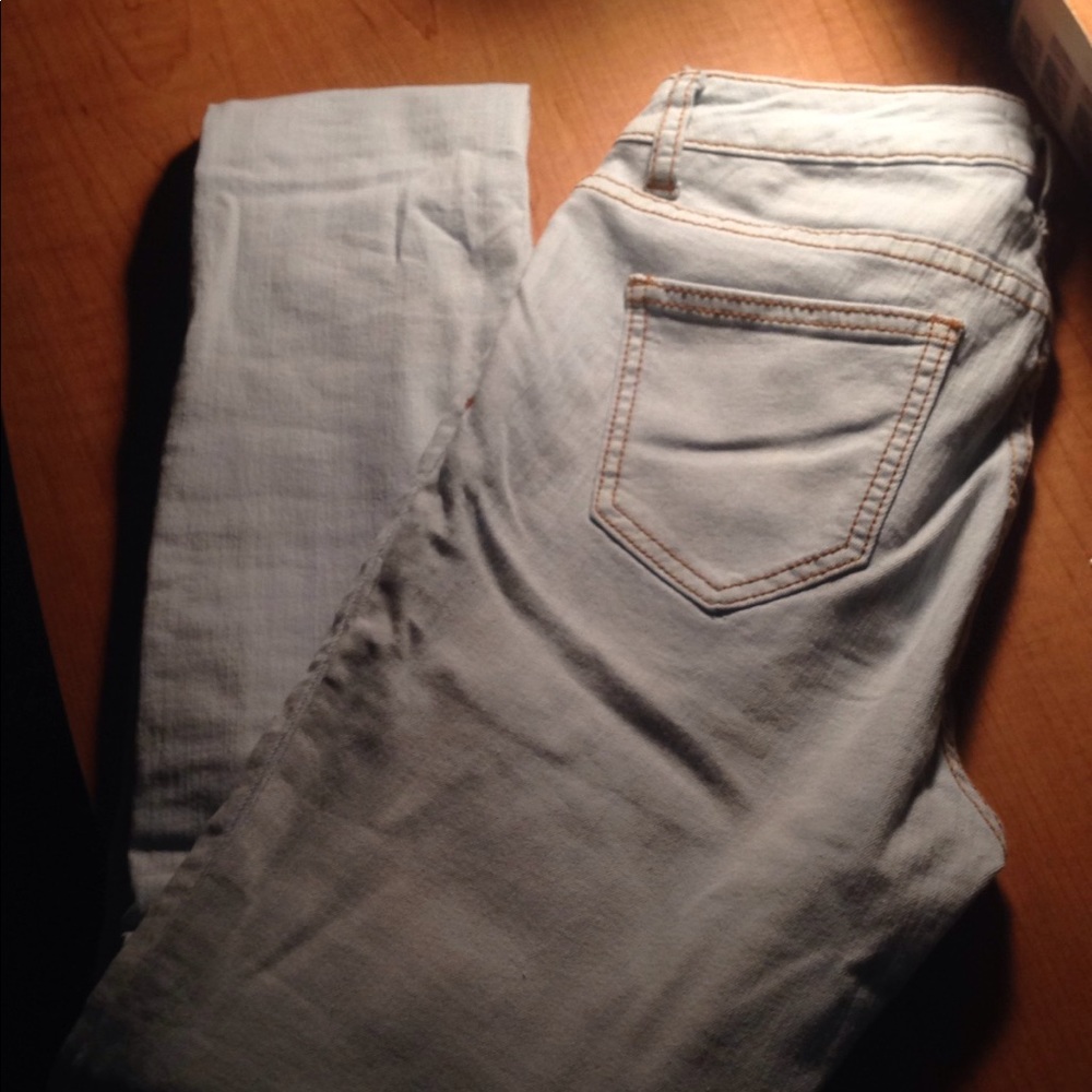 Denim 4 us skinny jeans